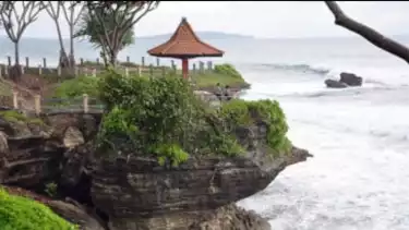Pantai Batu Hiu
