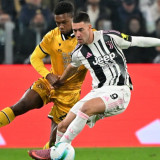 Daftar Belanja AC Milan Musim Panas: Siap Boyong Mesin Gol Baru, Lewandowski dan Vlahovic Jadi Kandidat Utama