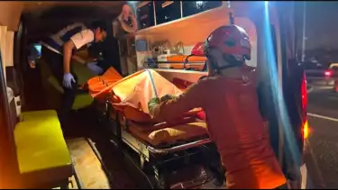 Evakuasi Mayat yang Ditemukan di Tol Jagorawi