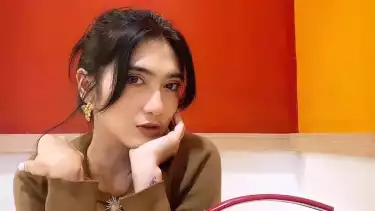 Revi Mariska sekarang