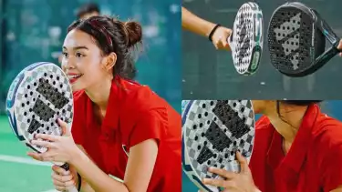 Presenter Conchita Caroline C saat menggunakan raket padel merek Adidas Drive 3.3 Vintage