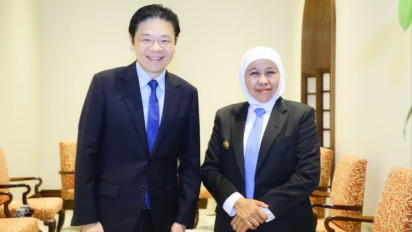 Rising Fellowship, Khofifah Sampaikan Program Karbon dan Investasi saat Bertemu PM Singapura HE. Lawrence Wong