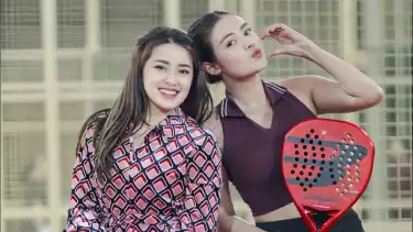 Rosiana Dewi main padel bersama rekan sesama artis
