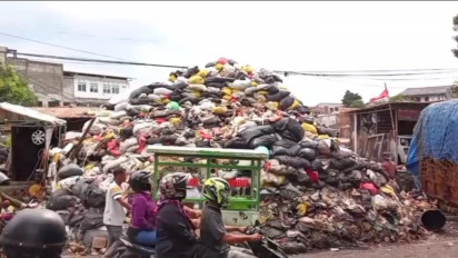 Wali Kota Bandung Sebut Bandung Darurat Sampah Nasional, Tumpukan Sampah Menggunung di Sejumlah Titik