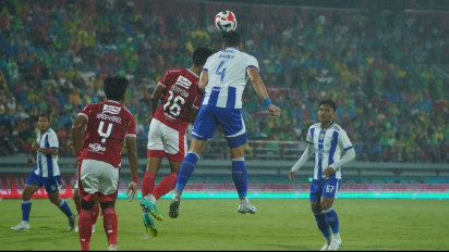 Invasi Bobotoh dan Pelemparan Botol di Kandang Bali United, Komisi Disiplin PSSI Denda Persib Ratusan Juta