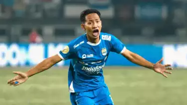 Gelandang Perisb Bandung, Beckham Putra