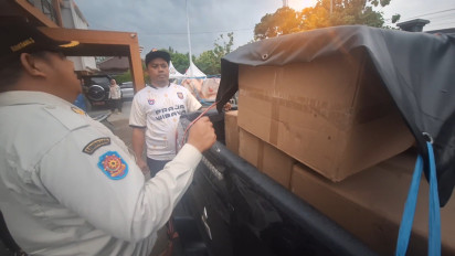 Satpol PP Brebes Gerebek Gudang Rokok Ilegal,  Ratusan Ribu Batang Rokok Disita