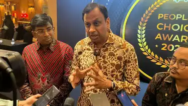 CEO redBus Prakash Sangam.