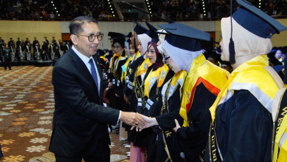UNAS Kukuhkan 864 Wisudawan, Rektor UNAS Tegaskan Komitmen Transformasi Digital dan Penguatan Budaya