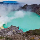 Kawah Ijen Dibuka Lagi Hari Ini, Pemburu Sunrise Wajib Catat Aturan Baru