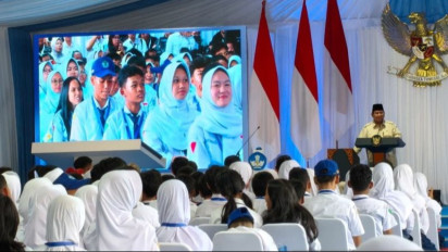 Prabowo Targetkan Smartboard di Tiap Kelas: Dana dari Uang Koruptor