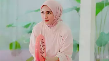 Aktris berhijab Melody Prima gemar main padel