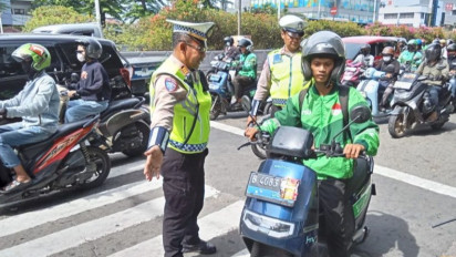Hari Pertama Operasi Zebra 2025, Trik Pengendara Hindari Tilang Elektronik Ini Jadi Pelanggaran Paling Banyak di Jakarta Barat