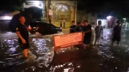 Diguyur Hujan Deras Semalaman, Kabupaten Lamongan Dikepung Banjir
