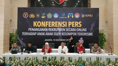Orang Tua Diminta Hati-Hati, Polisi Ringkus 5 Perekrut Teroris yang Kerap Sasar Pelajar, Densus 88: Jaringannya Masif di Dunia Maya