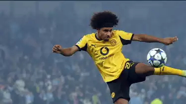 Striker Dortmund, Karim Adeyemi