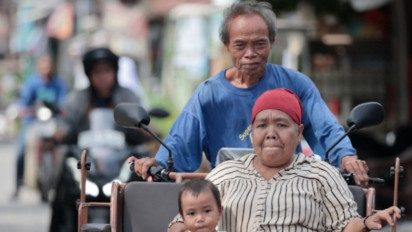 Becak Gowes Tinggal Kenangan, Prabowo Bawa ‘Nafas Baru’ untuk Lansia Penarik Becak di Tangerang