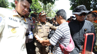 Tinjau Penanganan Longsor di Cilacap, Mendagri: Penanganannya Sudah Sistematis