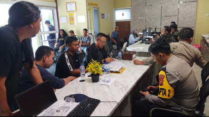 Puluhan Jurnalis Laporkan AR, Terkait Perintangan Peliputan di Kejati Sumsel 