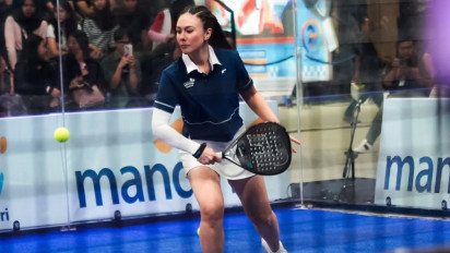 6 Potret Wulan Guritno saat Olahraga Padel, Sudah Usia 40-an tapi Tetap Aktif di Lapangan