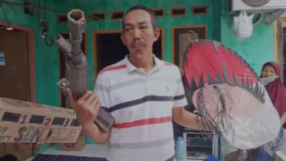 Lewat Mainan Kardus Bekas, Ayah Hisyam Kenang Masa-masa Korban Tewas Dugaan Bullying SMPN 19 Kota Tangsel