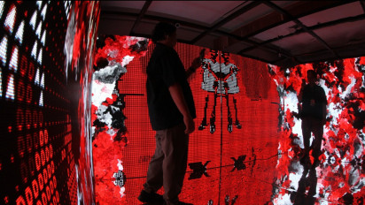 Desain Grafis di Era Poliformat: Ketika Visual Menembus Medium, Disiplin, dan Generasi, Tren, Transformasi, dan Arah Baru 2025