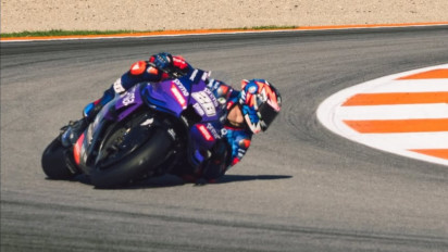 Izan Guevara Jalani Debut di MotoGP Usai bawa BLU CRU Pramac Raih Kemenangan Pertamanya di Moto2 2025