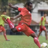 Masih Ingat dengan Septinus Alua? Dari Tanah Merah di Wamena hingga Berhasil Bawa Persija Juara