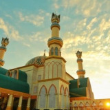 Masjid Hubbul Wathan Islamic Center, Referensi Wisata Religi Akhir Tahun di Lombok