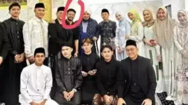 Suami kreator konten Wardatina Mawa, Insanul Fahmi satu frame dengan Inara Rusli
