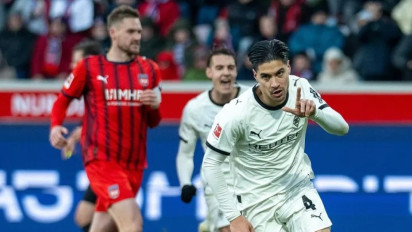 Bek Jepang Kena Semprot Media Jerman usai Gagal Gantikan Kevin Diks di Laga Gladbach kontra Frankfurt