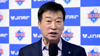 Sama-sama di Ujung Tanduk, Sahabat Ko Hee-jin Pelatih IBK Altos Lebih Dulu Mengundurkan Diri