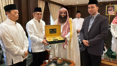 Bertemu Pengelola Masjid Nabawi, Ahmad Muzani Sampaikan Harapan Penambahan Kuota Haji Indonesia