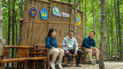 Cuku Nyinyi Dorong Konservasi Mangrove, Tekan Emisi dan Perkuat Ekonomi Masyarakat