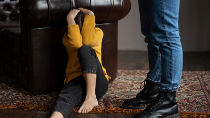 Bejat, Ayah di Bojonegoro Tega Hamili Anak Kandungnya 