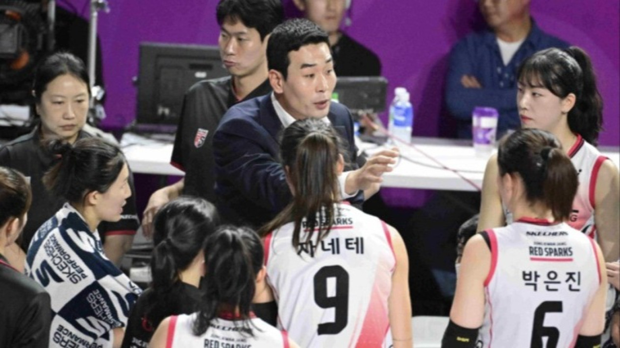 Ko Hee-jin Ungkap Biang Kerok yang Buat Red Sparks Terseok-seok di Awal Musim Liga Voli Korea 2025/2026
            - galeri foto