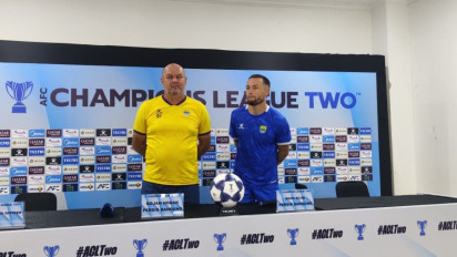 Publik Selama ini Sudah Salah Menilai Bojan Hodak, Marc Klok Buka-bukaan Sisi Lain Pelatih Persib Bandung