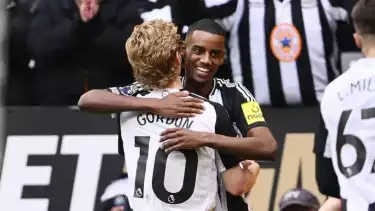 Mesin Gol Liga Champions Kembali! Anthony Gordon Siap Mengamuk di Kandang Marseille