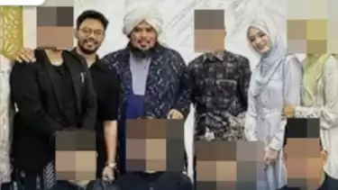 Ustaz Derry Sulaiman Bantah Jadi Mak Comblang Inara Rusli dengan Insanul Fahmi
