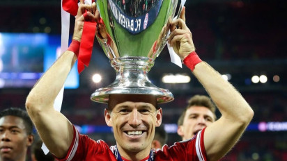 Legenda Belanda Arjen Robben Banting Setir! Dari Lapangan Hijau ke Lapangan Padel, Debut di CUPRA FIP Tour 2025