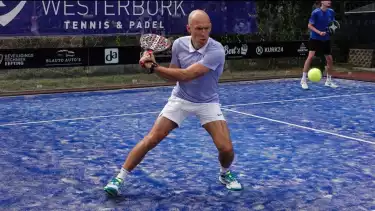 Legenda Belanda Arjen Robben Banting Setir! Dari Lapangan Hijau ke Lapangan Padel, Debut di CUPRA FIP Tour 2025