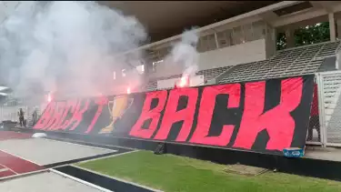 Dukungan Suporter di Latihan Timnas Indonesia