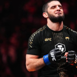 Islam Makhachev Siap Hadapi Pertarungan “Jauh Lebih Besar”, Lawan Ilia Topuria?