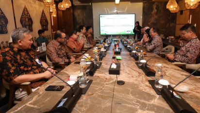 Gandeng Indosat Business, PLN Percepat Ekosistem EV Lewat Digitalisasi SPKLU dan Modernisasi Layanan Energi