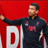 Bukan Cuma John Herdman, PSSI Pastikan Giovanni van Bronckhorst Masih Masuk Radar Calon Pelatih Timnas Indonesia