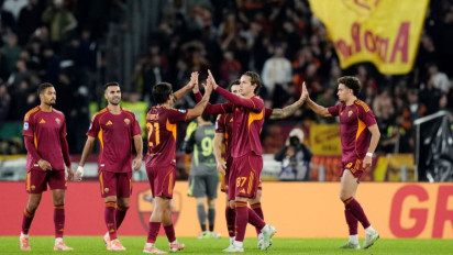 Rekap Hasil Liga Europa Semalam: AS Roma Menang Tipis, Dean James Dkk Kalah Telak dari FVB Stuttgart