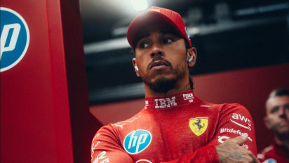 Lihat Lewis Hamilton Kesulitan Sepanjang Musim F1 2025, Ross Brawn Berharap Ferrari Menerapkan Regulasi Baru dengan Baik