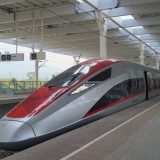 Tiket Kereta Cepat Whoosh Ludes 12 Ribu di H+7 Lebaran, Lonjakan Penumpang Diprediksi Tembus 20 Ribu