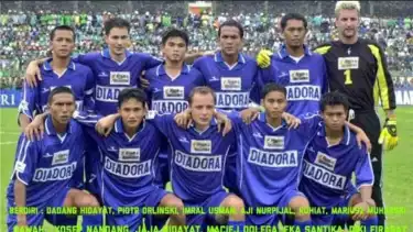 Skuad Persib Bandung era kepelatihan Marek Andrzej