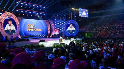 Presiden Prabowo Rayakan Hari Guru Nasional 2025 bersama 9 Ribu Guru